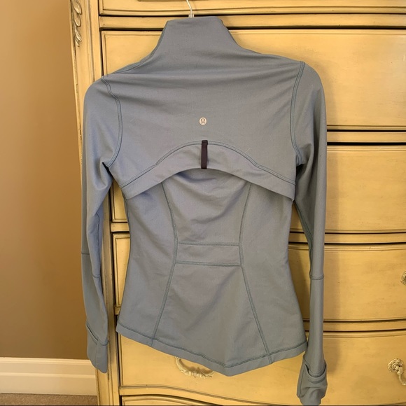SOLD Lululemon define jacket - Picture 3 of 4